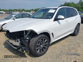 2019 BMW X5 xDrive40i with VIN 5UXCR6C58KLK85270, listed as a IAAI auction lot 42151053 with 81,681 mi miles and . Bid and sale history available at DreamBid. Image 17.