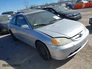 2001 Honda Civic EX with VIN 1HGEM22921L118201, listed as a IAAI auction lot 41692215 with 293,872 mi miles. Bid and sale history available at carsss.com. Image 1.