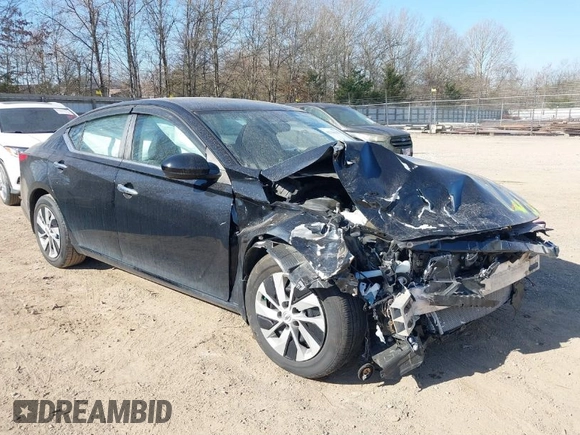 2020 Nissan Altima 2.5 S with VIN 1N4BL4BV3LC202565, listed as a IAAI auction lot 41764133 with 58,120 mi miles. Bid and sale history available at carsss.com. Image 1.