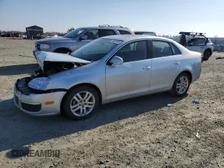 2009 Volkswagen Jetta z VIN 3VWRL81K59M038781, wystawiony jako Copart lot #89395785 z przebiegiem 178 115 mil mil oraz Szkoda całkowita • Salvage title. Historia ofert i sprzedaży dostępna na DreamBid. Obrazek 1.