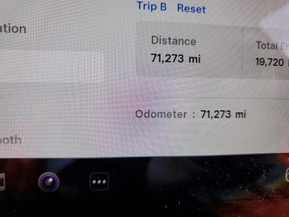 2020 Tesla Model 3 Long Range with VIN 5YJ3E1EB1LF636902, listed as a Copart auction lot 55252255 with 71,273 mi miles and Clean Title. Bid and sale history available at DreamBid. Image 9.