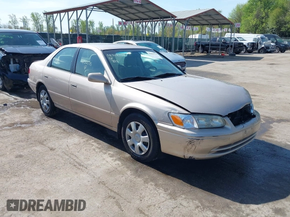 2001 Toyota Camry CE with VIN 4T1BG22K11U114688, listed as a IAAI auction lot 42065715 with 150,181 mi miles. Bid and sale history available at carsss.com. Image 1.