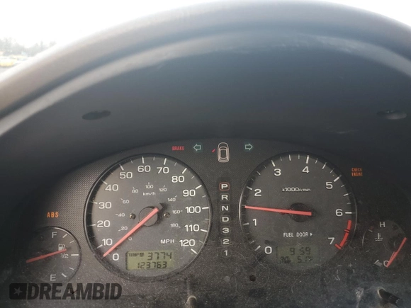 2001 Subaru Legacy Outback z VIN 4S3BH665017645702, wystawiony jako Copart lot #85477524 z przebiegiem 123 763 mil mil oraz Szkoda całkowita • Salvage title. Historia ofert i sprzedaży dostępna na DreamBid. Obrazek 9.