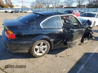 2003 BMW 3 Series 325Ci with VIN WBABN33433PG61379, listed as a Copart auction lot 82367874 with 113,967 mi miles and Salvage Title. Bid and sale history available at carsss.com. Image 3.