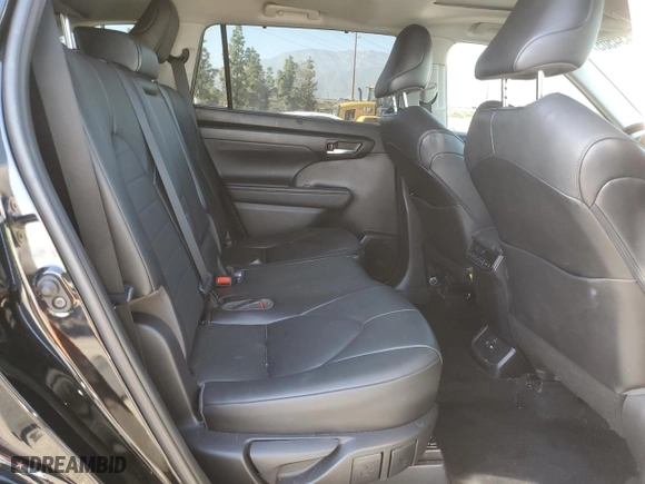2021 Toyota Highlander XLE with VIN 5TDHZRAH0MS047954, listed as a Copart auction lot 47434505 with 59,728 mi miles and Salvage Title. Bid and sale history available at carsss.com. Image 12.