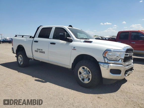 2023 Ram 2500 Tradesman z VIN 3C6UR5CL7PG538704, wystawiony jako Copart lot #46488725 z przebiegiem 112 004 mil mil oraz Szkoda całkowita • Salvage title. Historia ofert i sprzedaży dostępna na DreamBid. Obrazek 4.