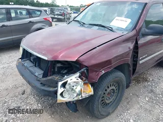2006 GMC Envoy SLT with VIN 1GKDS13S262181019, listed as a IAAI auction lot 40130930 with 190,525 mi miles. Bid and sale history available at carsss.com. Image 6.