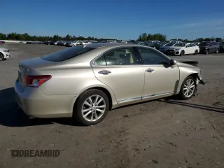 2012 Lexus ES 330 z VIN JTHBK1EG9C2481629, wystawiony jako Copart lot #57839495 z przebiegiem 60 339 mil mil oraz Czysty tytuł • Clean title. Historia ofert i sprzedaży dostępna na DreamBid. Obrazek 3.
