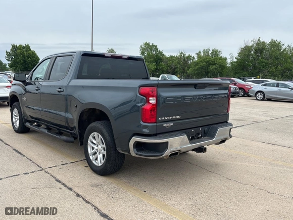 2019 Chevrolet Silverado 1500 LT with VIN 3GCUYDED2KG258404, listed as a Copart auction lot 54062065 with 134,667 mi miles and Clean Title. Bid and sale history available at carsss.com. Image 3.