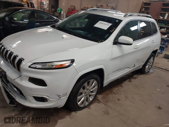 2018 Jeep Cherokee Overland with VIN 1C4PJMJX1JD598043, listed as a IAAI auction lot 41831614 with 48,804 mi miles. Bid and sale history available at carsss.com. Image 2.