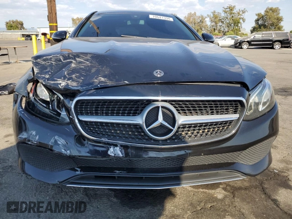 2019 Mercedes-Benz E-Class E 450 with VIN WDD1J6HB2KF110130, listed as a Copart auction lot 70641394 with 64,387 mi miles and Salvage Title. Bid and sale history available at carsss.com. Image 5.