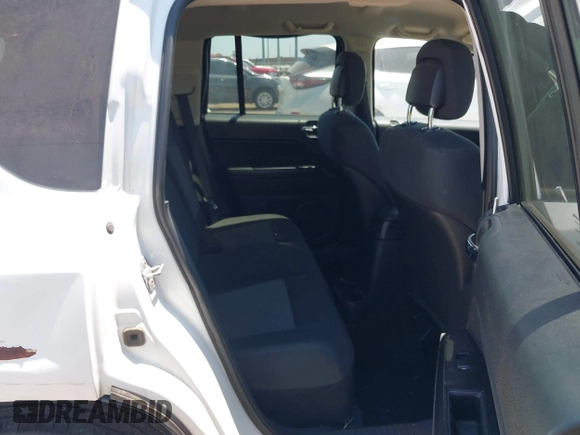 2011 Jeep Compass with VIN 1J4NT1FA3BD139578, listed as a IAAI auction lot 42058499 with 159,322 mi miles. Bid and sale history available at carsss.com. Image 8.