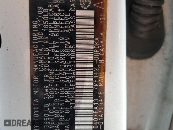 2010 Toyota Matrix z VIN 2T1KU4EE8AC301065, wystawiony jako Copart lot #57299545 z przebiegiem 100 311 mil mil oraz Szkoda całkowita • Salvage title. Historia ofert i sprzedaży dostępna na DreamBid. Obrazek 13.