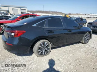 2022 Honda Civic Sedan EX with VIN 2HGFE1F76NH311796, listed as a Copart auction lot 47283495 with 60,867 mi miles and Salvage Title. Bid and sale history available at carsss.com. Image 3.