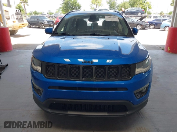 2020 Jeep Compass Altitude with VIN 3C4NJCBB3LT257440, listed as a IAAI auction lot 42115129 with 70,990 mi miles and . Bid and sale history available at carsss.com. Image 12.