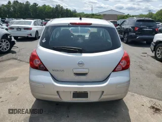 2008 Nissan Versa S с VIN 3N1BC13E68L384946, выставлен на аукционе Copart как лот 58792945 с пробегом 79 491 миль миль и Списание • Salvage title. История ставок и продаж доступна на DreamBid. Изображение 6.