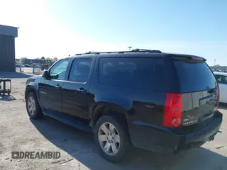 2008 GMC Yukon XL Commercial with VIN 1GKFK16368J158428, listed as a IAAI auction lot 42036150 with 199,579 mi miles. Bid and sale history available at carsss.com. Image 3.