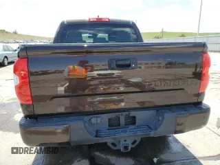 2021 Toyota Tundra Limited z VIN 5TFHY5F19MX967759, wystawiony jako Copart lot #56685535 z przebiegiem 44 146 mil mil oraz Szkoda całkowita • Salvage title. Historia ofert i sprzedaży dostępna na DreamBid. Obrazek 6.