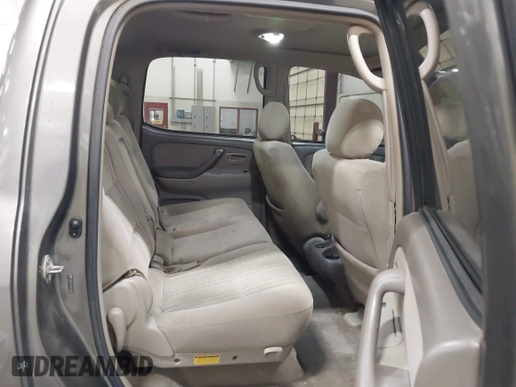2005 Toyota Tundra SR5 with VIN 5TBDT441X5S474120, listed as a IAAI auction lot 41875834 with 253,304 mi miles and . Bid and sale history available at DreamBid. Image 8.