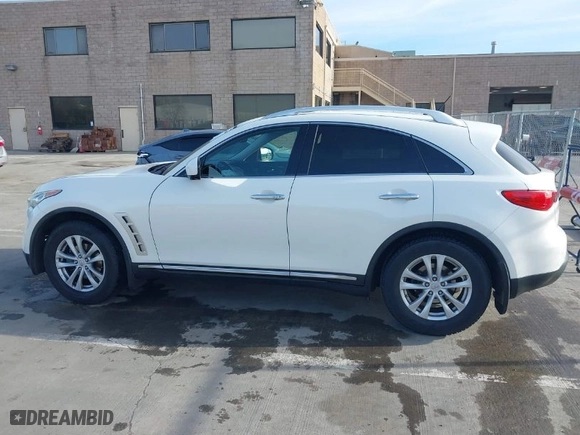 2010 Infiniti FX35 with VIN JN8AS1MW1AM857106, listed as a IAAI auction lot 41607648 with 64,427 mi miles. Bid and sale history available at carsss.com. Image 14.