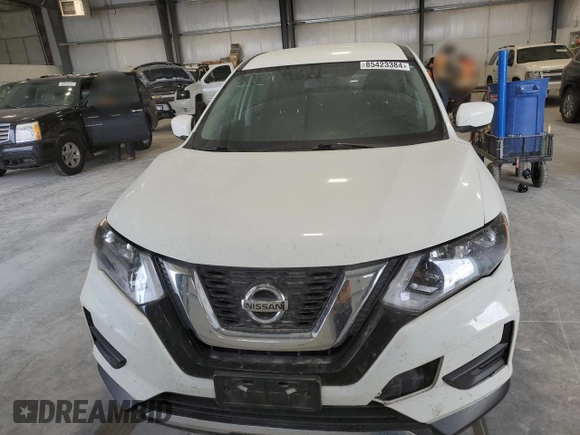 2017 Nissan Rogue S with VIN JN8AT2MV5HW010260, listed as a Copart auction lot 85423384 with Not Provided miles and Salvage Title. Bid and sale history available at carsss.com. Image 5.