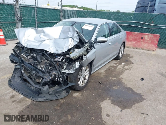 2020 Volkswagen Passat SE with VIN 1VWSA7A31LC027280, listed as a IAAI auction lot 42118675 with 72,165 mi miles and . Bid and sale history available at DreamBid. Image 2.