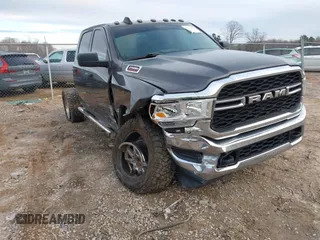 2020 Ram 2500 Tradesman with VIN 3C6UR5CL9LG123989, listed as a IAAI auction lot 41226509 with 144,018 mi miles. Bid and sale history available at carsss.com. Image 6.