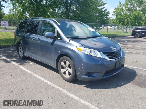 2014 Toyota Sienna LE AAS with VIN 5TDKK3DC6ES458218, listed as a IAAI auction lot 42670342 with 79,213 mi miles and . Bid and sale history available at DreamBid. Image 1.