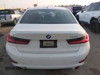 2022 BMW 3 Series 330i with VIN 3MW5R1J04N8C56510, listed as a IAAI auction lot 41458542 with 62,022 mi miles. Bid and sale history available at carsss.com. Image 16.