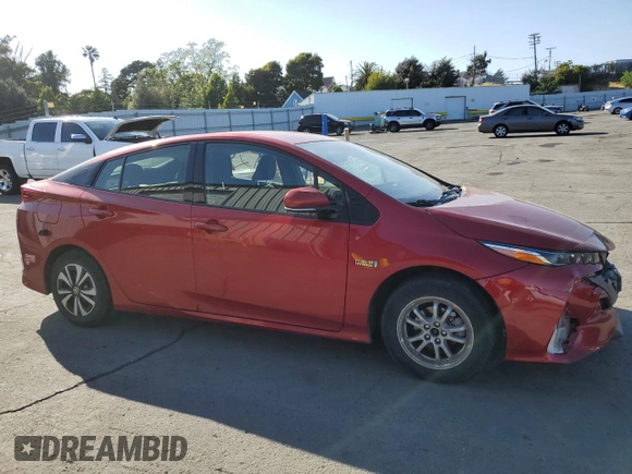 2017 Toyota Prius Plus with VIN JTDKARFP0H3002792, listed as a Copart auction lot 52914575 with 123,364 mi miles and Salvage Title. Bid and sale history available at DreamBid. Image 4.
