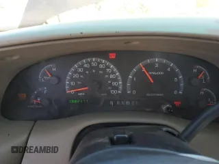 2000 Ford F-150 XL z VIN 1FTRX18L5YNA10836, wystawiony jako Copart lot #55325245 z przebiegiem 188 237 mil mil oraz Szkoda całkowita • Salvage title. Historia ofert i sprzedaży dostępna na DreamBid. Obrazek 9.