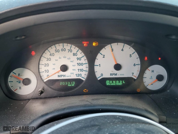 2006 Dodge Grand Caravan SXT with VIN 2D8GP44L76R848771, listed as a Copart auction lot 47485845 with 203,313 mi miles and Salvage Title. Bid and sale history available at carsss.com. Image 9.