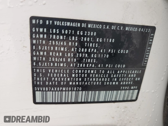 2023 Volkswagen Tiguan SE R-Line Black z VIN 3VV8B7AX8PM091870, wystawiony jako Copart lot #49150015 z przebiegiem 21 440 mil mil oraz Szkoda całkowita • Salvage title. Historia ofert i sprzedaży dostępna na DreamBid. Obrazek 13.
