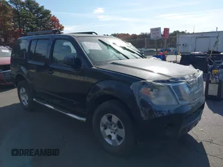 2008 Nissan Pathfinder S z VIN 5N1AR18B28C649813, wystawiony jako IAAI lot #40711132 z przebiegiem 114 403 mil mil oraz . Historia ofert i sprzedaży dostępna na DreamBid. Obrazek 1.