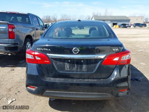 2016 Nissan Sentra SR with VIN 3N1AB7AP2GL683371, listed as a IAAI auction lot 41817502 with 82,072 mi miles. Bid and sale history available at carsss.com. Image 17.