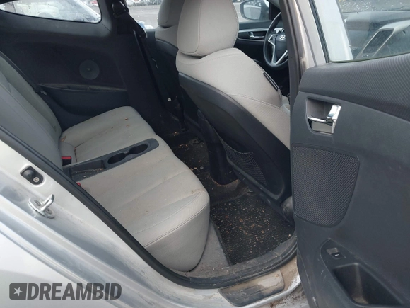2012 Hyundai Veloster w/Gray Int with VIN KMHTC6AD8CU063977, listed as a IAAI auction lot 41494419 with 192,179 mi miles and . Bid and sale history available at DreamBid. Image 8.