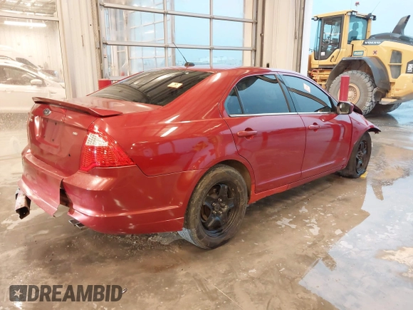 2010 Ford Fusion SE with VIN 3FAHP0HA9AR122939, listed as a IAAI auction lot 41917757 with 173,202 mi miles. Bid and sale history available at carsss.com. Image 4.