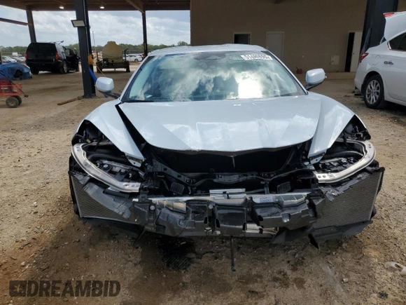 2024 Chevrolet Corvette 3LT z VIN 1G1YC2D48R5107079, wystawiony jako Copart lot #51450895 z przebiegiem 4 439 mil mil oraz Szkoda całkowita • Salvage title. Historia ofert i sprzedaży dostępna na DreamBid. Obrazek 5.