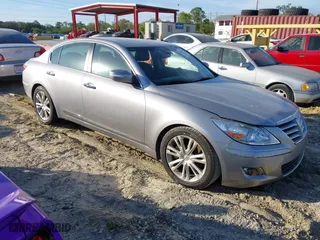 2009 Hyundai Genesis with VIN KMHGC46F69U058317, listed as a IAAI auction lot 41437121 with 73,230 mi miles. Bid and sale history available at carsss.com. Image 1.