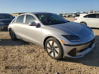 2024 Hyundai IONIQ 6 SE with VIN KMHM24AAXRA071171, listed as a Copart auction lot 86174864 with 13,452 mi miles and Salvage Title. Bid and sale history available at carsss.com. Image 4.