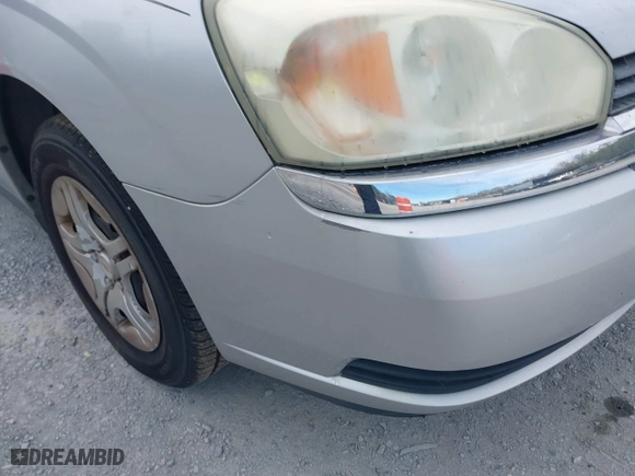 2004 Chevrolet Malibu with VIN 1G1ZS52F54F194133, listed as a IAAI auction lot 42090275 with 183,371 mi miles. Bid and sale history available at carsss.com. Image 6.