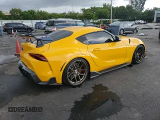 2023 Toyota Supra 3.0 with VIN WZ1DB0G04PW059661, listed as a Copart auction lot 62336385 with 9,293 mi miles and Clean title. Bid and sale history available at DreamBid. Image 3.