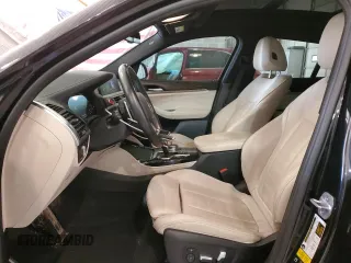 2021 BMW X4 M z VIN 5YMUJ0C07M9D97521, wystawiony jako Copart lot #53320104 z przebiegiem 81 670 mil mil oraz Szkoda całkowita • Salvage title. Historia ofert i sprzedaży dostępna na DreamBid. Obrazek 7.