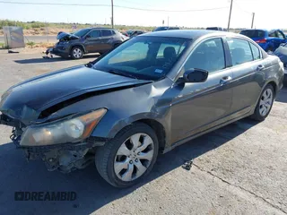 2009 Honda Accord EX z VIN JHMCP26799C004034, wystawiony jako IAAI lot #42119755 z przebiegiem 169 270 mil mil oraz . Historia ofert i sprzedaży dostępna na DreamBid. Obrazek 2.