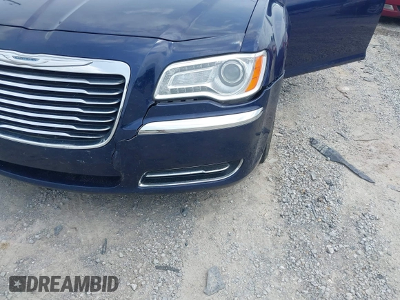 2014 Chrysler 300 z VIN 2C3CCAAG5EH373645, wystawiony jako IAAI lot #42282963 z przebiegiem 220 825 mil mil oraz . Historia ofert i sprzedaży dostępna na DreamBid. Obrazek 20.