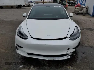 2023 Tesla Model 3 с VIN 5YJ3E1EAXPF574333, выставлен на аукционе Copart как лот 60702975 с пробегом 28 824 миль миль и Списание • Salvage title. История ставок и продаж доступна на DreamBid. Изображение 5.