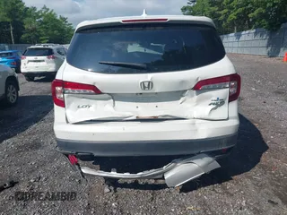 2021 Honda Pilot EX with VIN 5FNYF6H38MB072297, listed as a IAAI auction lot 42561276 with 119,172 mi miles and . Bid and sale history available at DreamBid. Image 16.