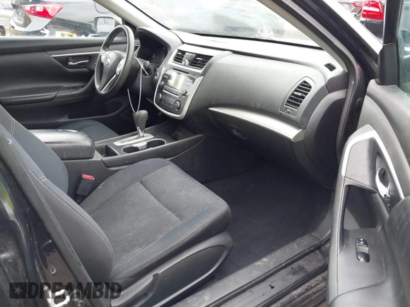 2016 Nissan Altima S with VIN 1N4AL3APXGN360615, listed as a IAAI auction lot 41866447 with 141,060 mi miles and . Bid and sale history available at DreamBid. Image 5.