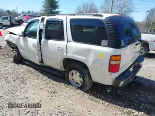 2003 GMC Yukon SLT with VIN 1GKEC13Z33R171861, listed as a IAAI auction lot 41739226 with 230,139 mi miles. Bid and sale history available at carsss.com. Image 3.