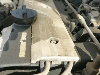 2005 Hyundai Accent GLS z VIN KMHCG35C35U361960, wystawiony jako IAAI lot #43243568 z przebiegiem 163 217 mil mil oraz . Historia ofert i sprzedaży dostępna na DreamBid. Obrazek 13.